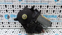 Motoras macara stanga fata 8D0959801F, Audi A4 Ava...