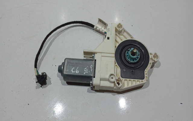 Motoras macara stanga fata 8K0959801 Audi A4 B8/8K [2007 - 2011]