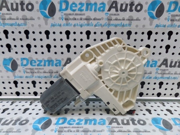 Motoras macara stanga fata 8K0959801A, Audi A4 Avant 2008-In prezent (id:161759)