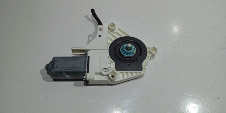 Motoras macara stanga fata 8k0959801b Audi A6 4G/C7 [2010 - 2014]