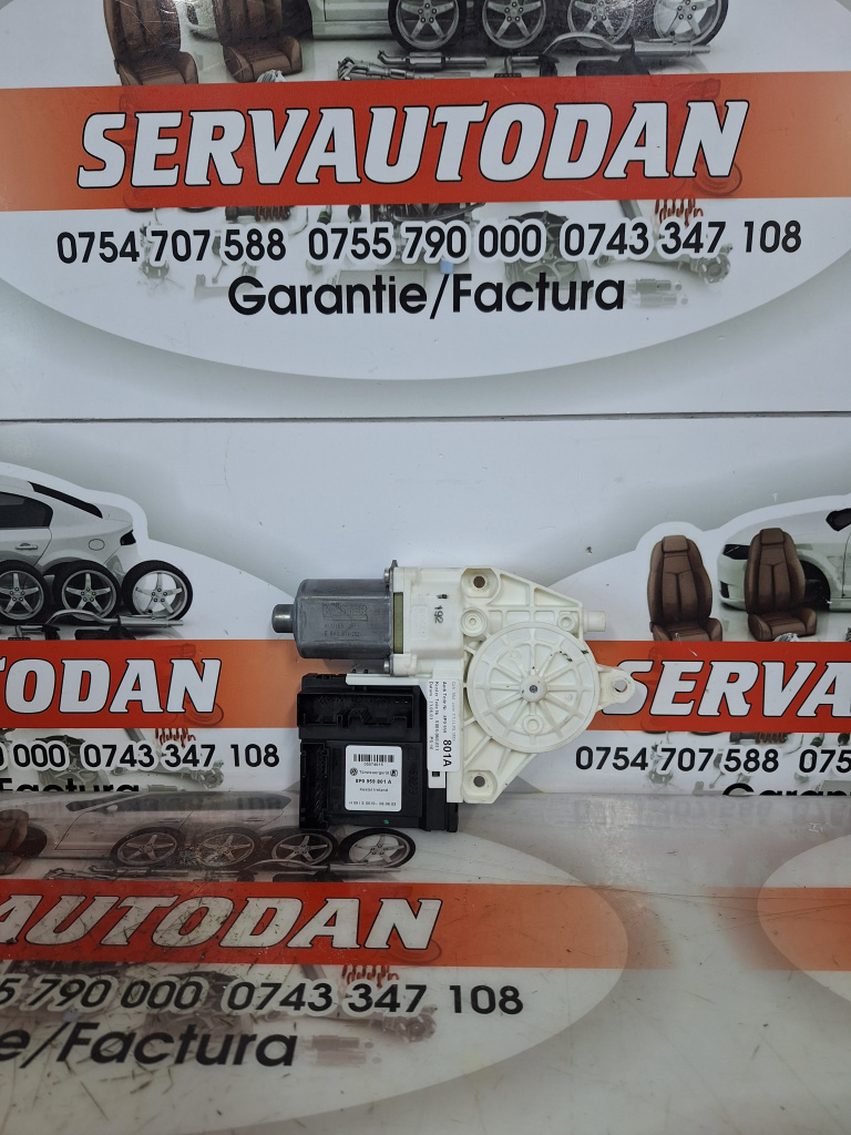 Motoras macara stanga fata Audi A3 (2003-2008) [8P1] 2.0 Motorina 2005, 8P0959801A / VOLAN STÂNGA / 2 PORTIERE