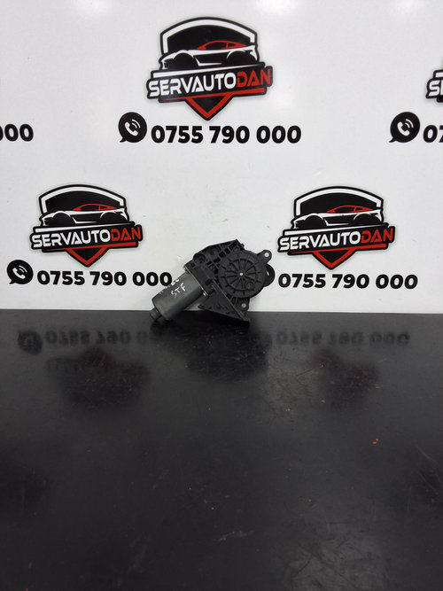 Motoras macara stanga fata Audi A4 (2001-2004) [8E2, B6] 1.9 Motorina 2004, 0130821765