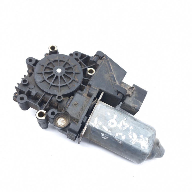 Motoras Macara Stanga Fata Audi A4 B5 (8D) 1994-2001 0536001402 Brose
