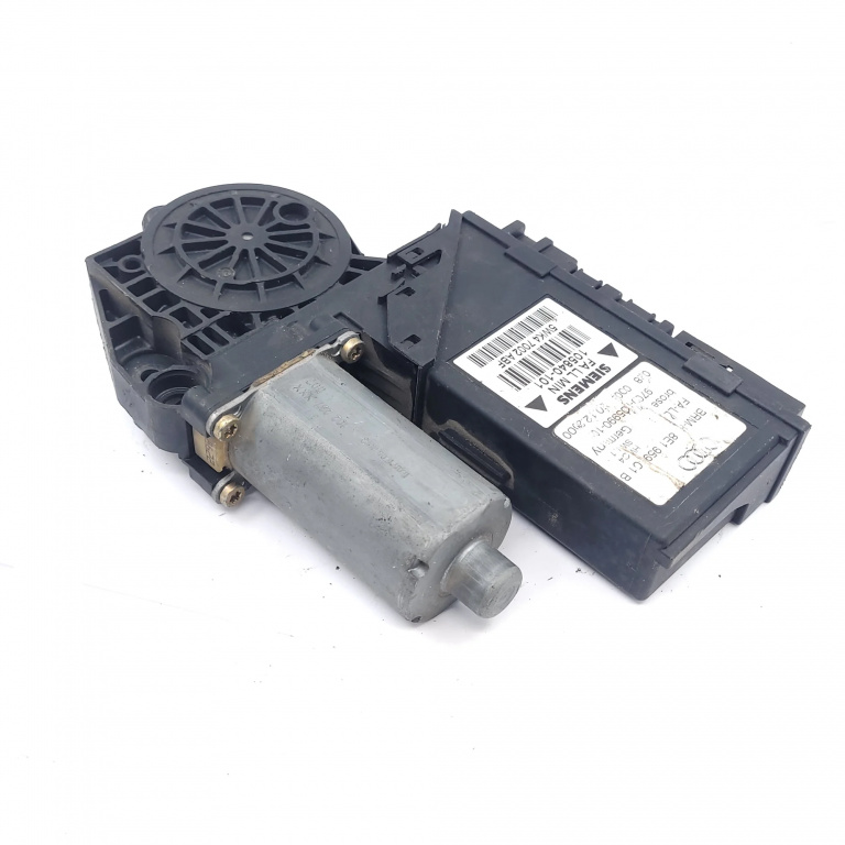 Motoras Macara Stanga,fata Audi A4 B6 (8E) 2000 - 2004 8E1959801B, 9700105990101, 105840101, 5WK47002ABF, 102237XXX