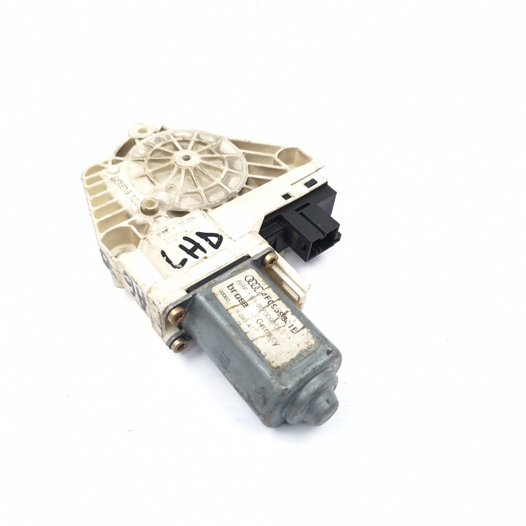 Motoras Macara Stanga Fata Audi A6 (4F, C6) 2004-2011 4F0959801B, 0536010002, 1101997009105, 995078101, 7746006801, 21044639 Brose, Siemens