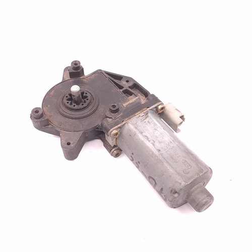 Motoras Macara Stanga Fata Citroen Xsara (N0, N1, N2) 1997-2006 0130821915, 0 130 821 915 Bosch