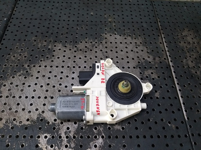 Motoras macara stanga fata dodge journey 0130822473 962581100