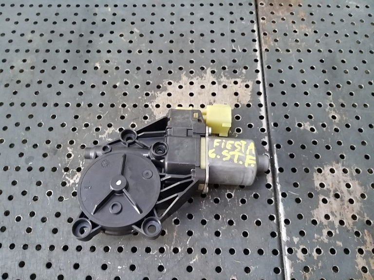 Motoras macara stanga fata ford fiesta 6 cb1 ccn 0130822404 8a6114a389b