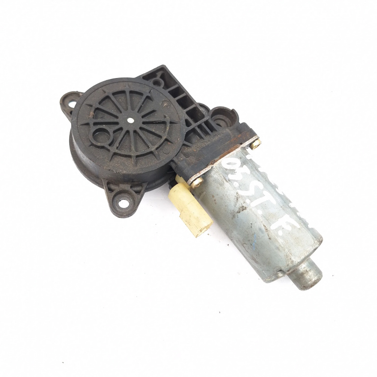 Motoras Macara Stanga,fata Ford FIESTA Mk 5 2002 - 2008 0130821938, 0 130 821 938
