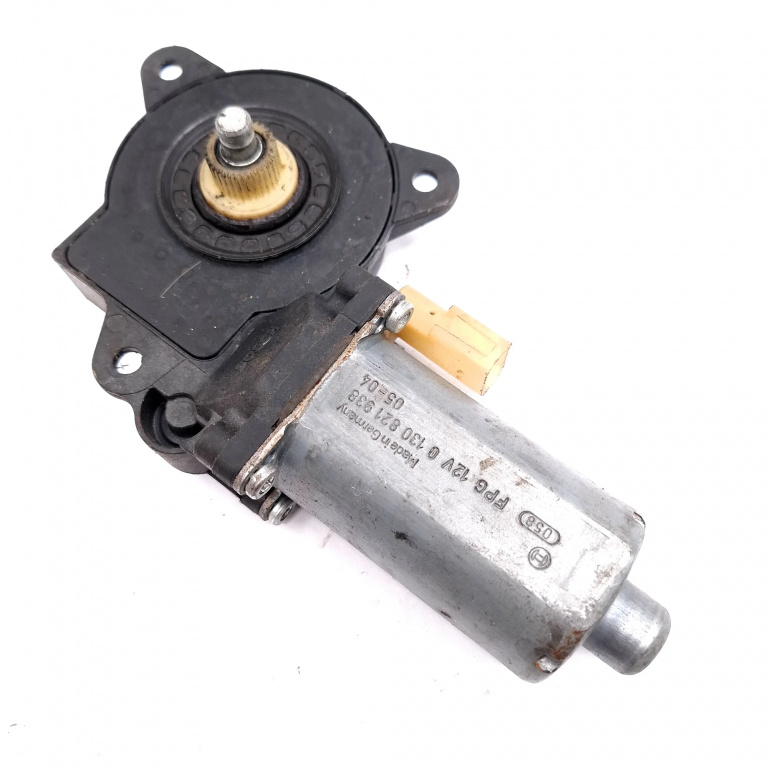 Motoras Macara Stanga,fata Ford FIESTA Mk 5 2002 - 2008 0130821938, 0 130 821 938