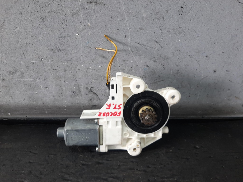 Motoras macara stanga fata ford focus 2 da hcp dp 0130822217 4m5114a389