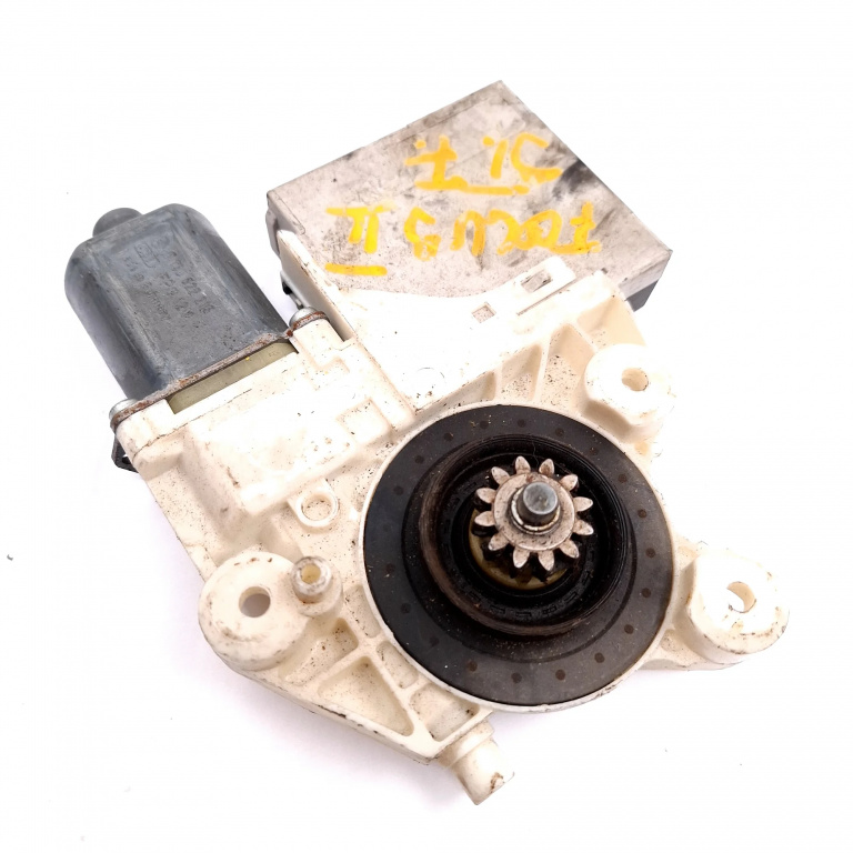 Motoras Macara Stanga,fata Ford FOCUS Mk 2 2005 - 2010 7M5T14B533AB, 7M5T 14B533 AB, 7M5T14D218KA, 7M5T 14D218 KA, 0130822215, 0 130 822 215, 5WK11582D, A12007978, 942411101, E521F
