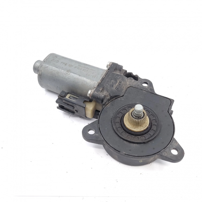 Motoras Macara Stanga,fata Ford FUSION (JU) 2002 - 2012 0130821938, 0 130 821 938