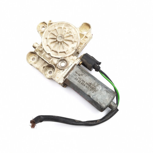 Motoras Macara Stanga,fata Mercedes-Benz A-CLASS (W168) 1997 - 2004 A1688203742, A 168 820 37 42, 01...