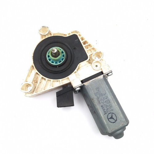 Motoras Macara Stanga,fata Mercedes-Benz B-CLASS (W245) 2005 - 2011 A1698204342, 0536010602, 9951461...
