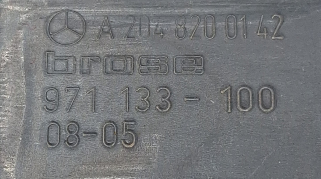 Motoras Macara Stanga,fata Mercedes-Benz C-CLASS (W204) 2007 - 2014 A2048200142, 0130822441, A 204820 01 42, 013082 24 41, 971133100, 971 133 100