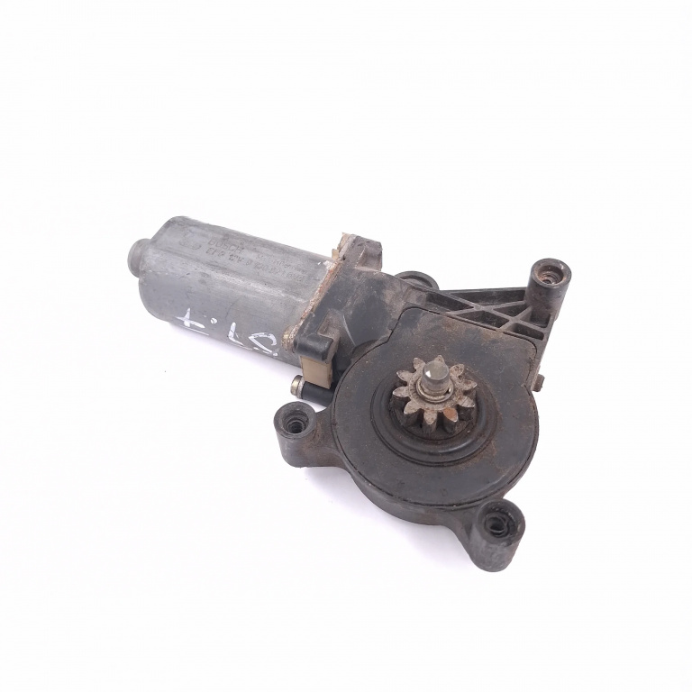 Motoras Macara Stanga,fata Mercedes-Benz E-CLASS (W210) 1995 - 2003 0130821670, 191742XXX, 191742762, 0 130 821 670
