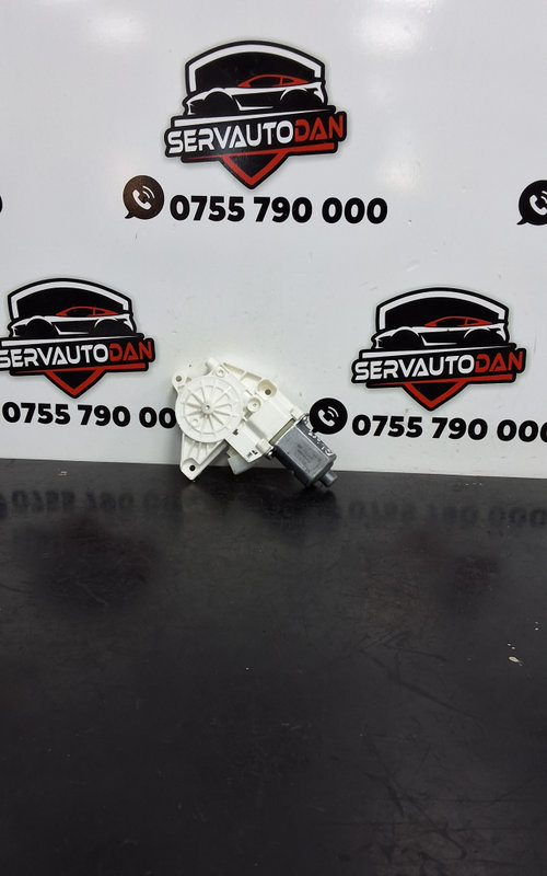Motoras macara stanga fata Mercedes-Benz GL (2013-2019) [x166] 3.0 Motorina 2013, A1669060201