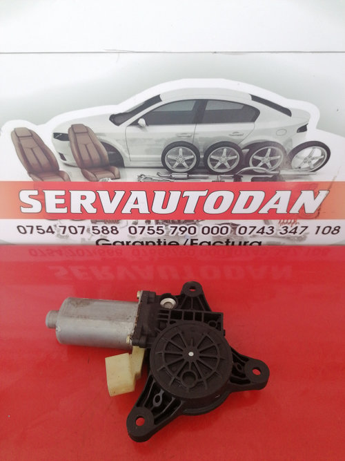 Motoras macara stanga fata Mercedes-Benz Vito (2003-2009) [W639] 2.2 Motorina 2006, 0130821941