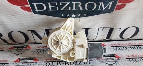 Motoras macara stanga fata Mercedes-Benz W212 E260 cod A2048200142