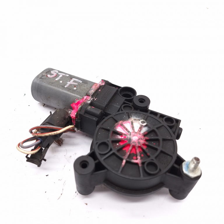 Motoras Macara Stanga,fata Opel VIVARO A 2001 - 2014 92186003