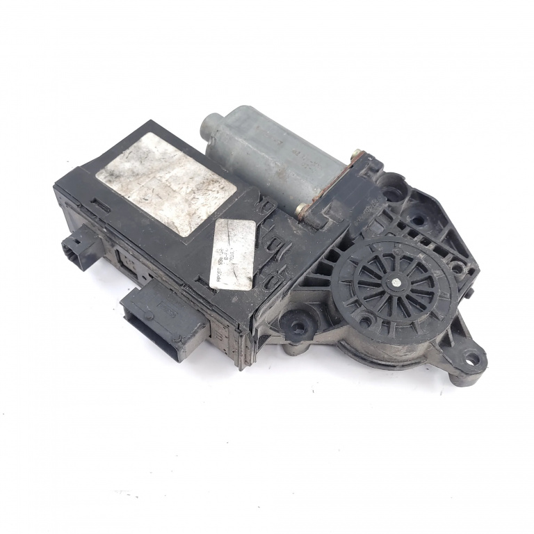 Motoras Macara Stanga,fata Peugeot 307 2001 - 2008 0130821767, 0 130 821 767