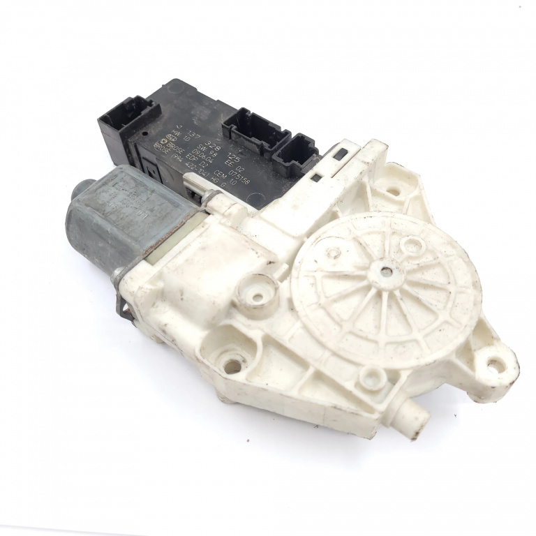 Motoras Macara Stanga,fata Peugeot 407 2004 - 2011 994422104, 1137328125, 994650101, 0130822200