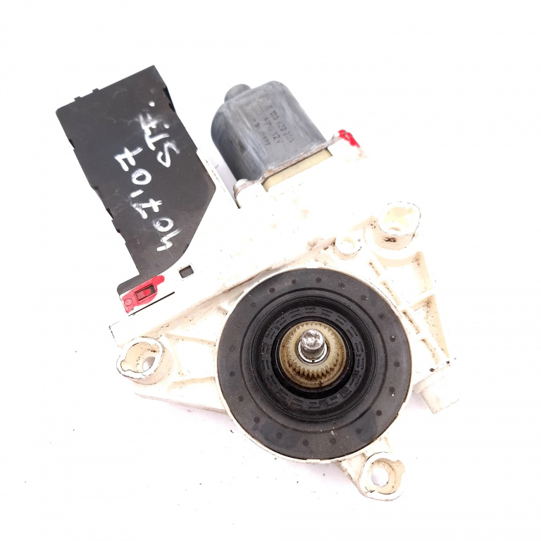Motoras Macara Stanga,fata Peugeot 407 2004 - 2011 0130822200, 1137328401, 994422108, 0130822203