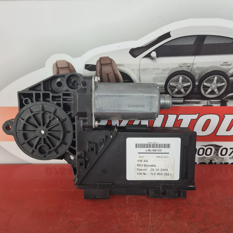 Motoras macara stanga fata Porsche Cayenne (2002-2009) [7L] 3.0 Motorina 2006, 7L0959702L