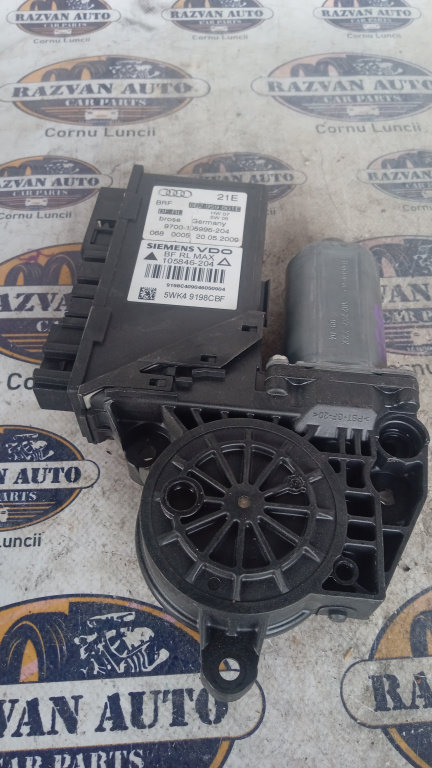 Motoras macara stanga fata Seat Exeo 2010, 105846204 / 8E2959801E