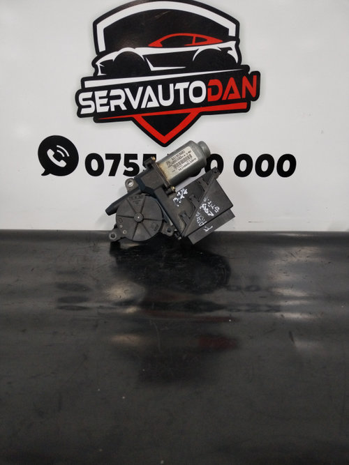 Motoras macara stanga fata Skoda Fabia (1999-2008) 1.4 Benzina 2003, 6Q1959801