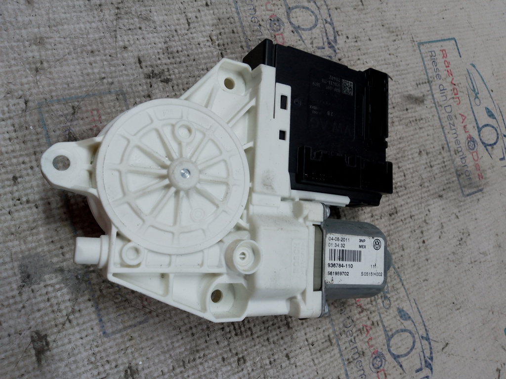 Motoras macara stanga fata Volkswagen Jetta 2012, 936784110 / 3C0959792B