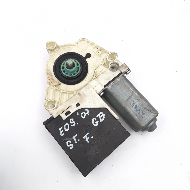 Motoras Macara Stanga,fata VW EOS (1F7, 1F8) 2006 - 2016 1Q0959792C, 0536011402, 1Q0959702E, E038028056B, S1212H006, 05075725, 632732, 632772, E840311201B, 7746019400, 24107420