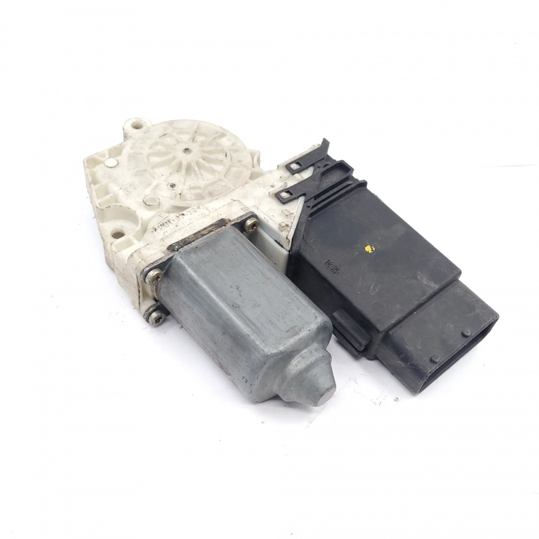 Motoras Macara Stanga,fata VW GOLF 4 1997 - 2004 101435202, 05076460, H104S26010598, 101387101, 7746002102, 0685811