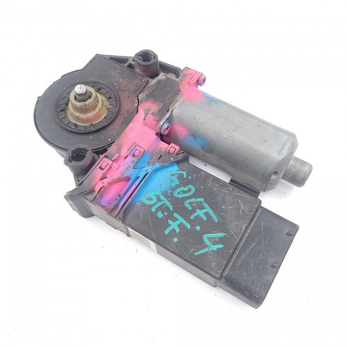 Motoras Macara Stanga,fata VW GOLF 4 1997 - 2004 101430202, 05076210, S26221298, 0130821765