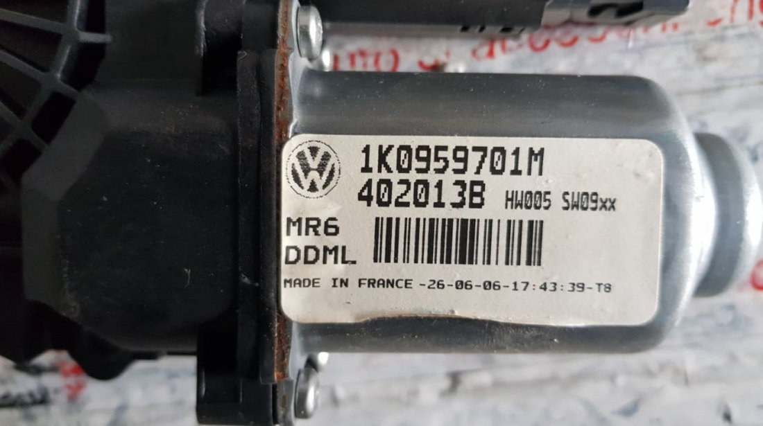 Motoras macara stanga fata VW Golf 5 Plus cod piesa : 1K0959701M/1K0959793J