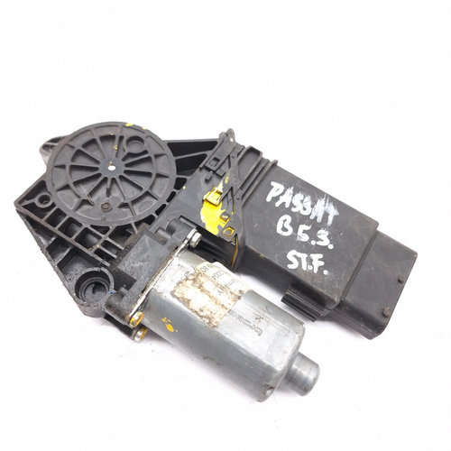 Motoras Macara Stanga,fata VW PASSAT B5, B5.5 1996 - 2005 1C2959801, 0130821695, 105414301, 05074250...