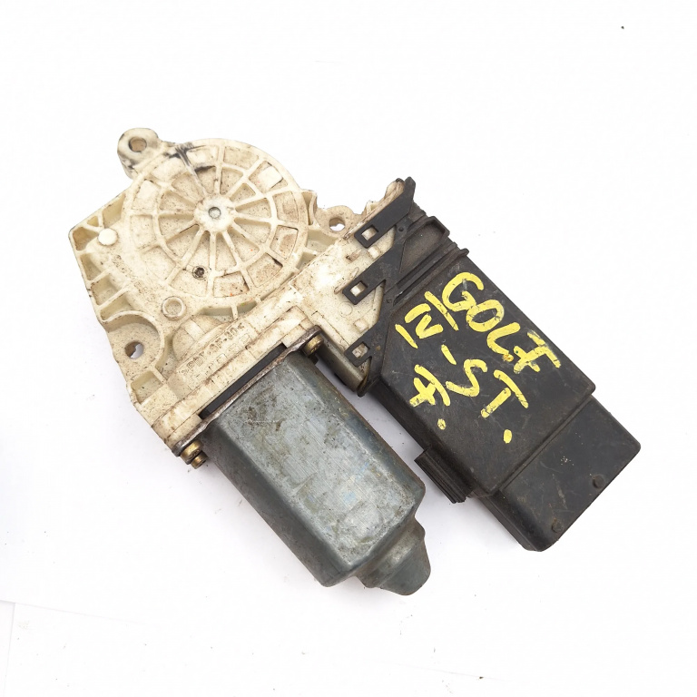 Motoras Macara Stanga,fata VW PASSAT B5, B5.5 1996 - 2005 105414301, 05074250, 0536003502, 105414-301, HW09S0009011102, 110830, 101387102, 7746002102