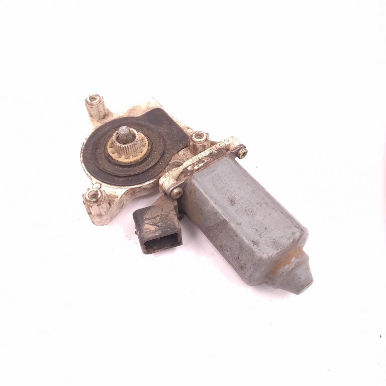 Motoras Macara Stanga Fata Vw Passat B5, B5.5 1996-2005 1J1959801, 1J1 959 801
