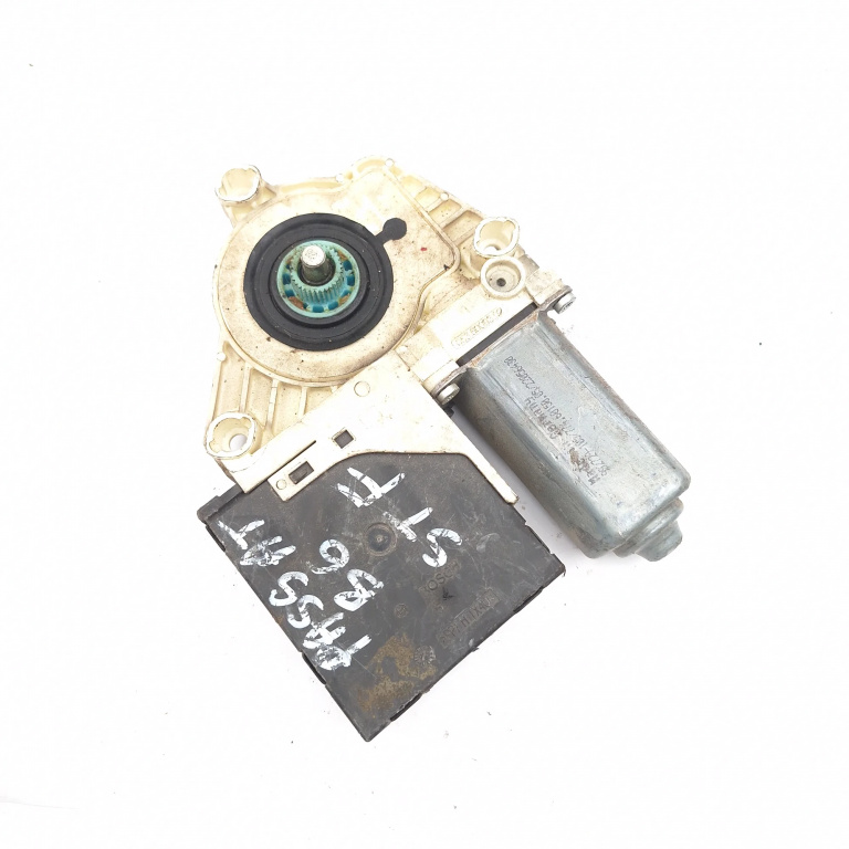 Motoras Macara Stanga,fata VW PASSAT B6 2005 - 2010 0536009302, F005S00294, 974627101, 1K0959793L, 992729105, 7746015005, 22056430, 1K0959701P, 980851112