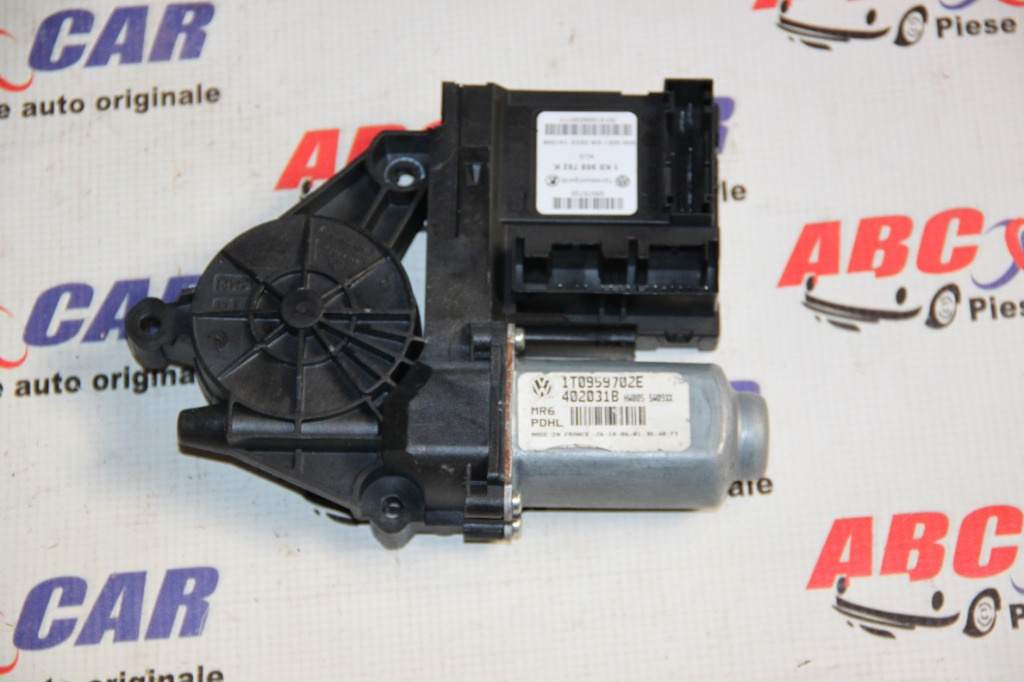 Motoras macara stanga fata VW Touran 1 2003-2009 cod: 1T0959702E, 1K0959792K