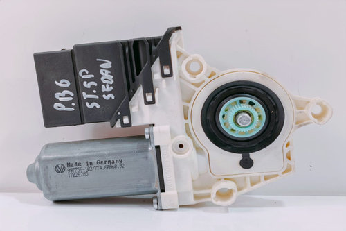 Motoras Macara Stanga Spate 1K0959703F / 993424200 Volkswagen VW Golf 5 [2003 - 2009]
