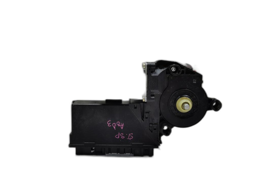 Motoras macara stanga spate 4E0959801A Audi A8 D3 (4E) Berlina 2004 3.0 TDI