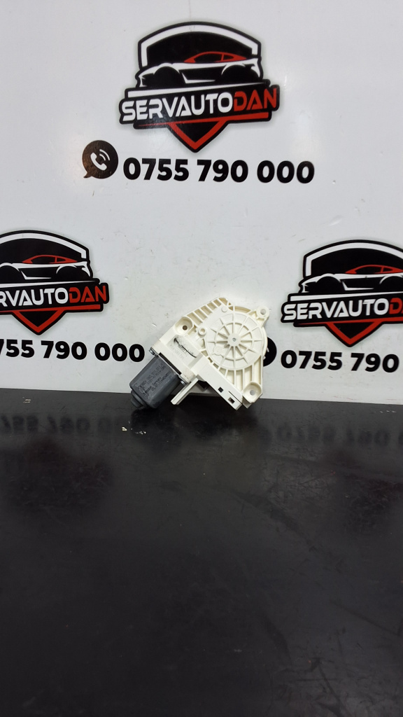 Motoras macara stanga spate Audi A4 (2008-2011) [8K2, B8] 2.0 Motorina 2010, 8K0959811A