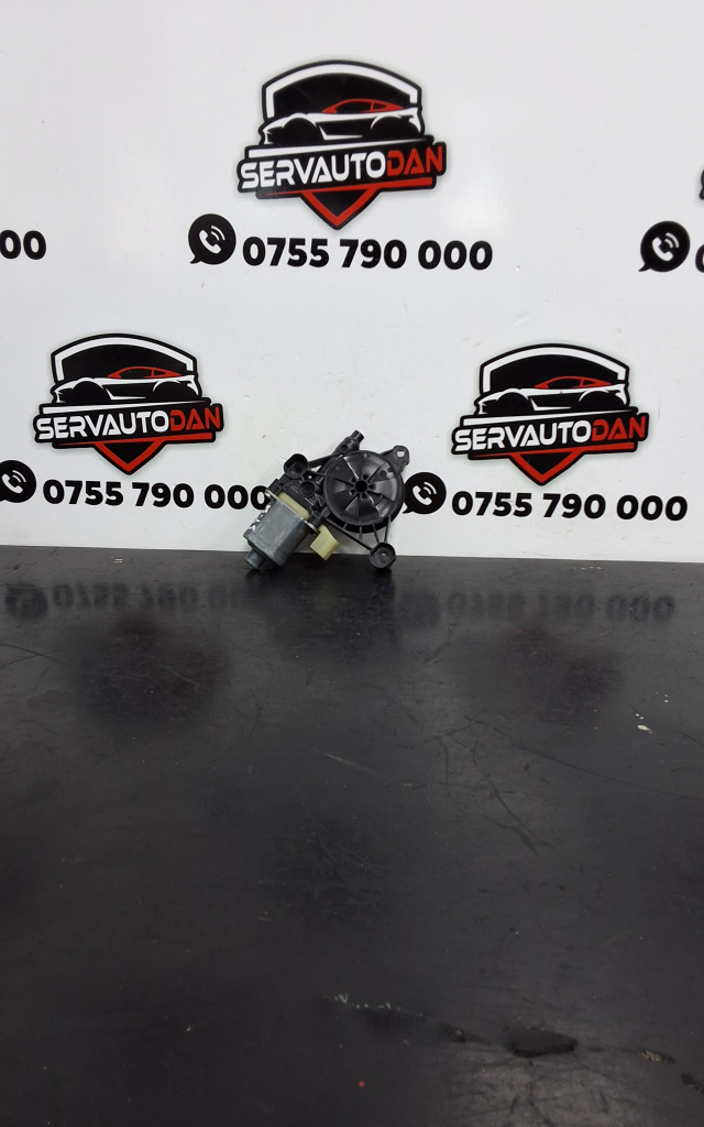 Motoras macara stanga spate Audi A4 (2015-2019) [8W2, B9] 2.0 Motorina 2016, COMBI / 8W0959811