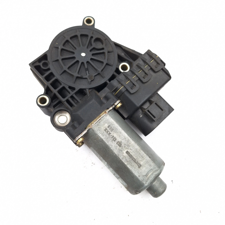 Motoras Macara Stanga,spate Audi A4 B5 (8D) 1994 - 2001 0130821787, 203006356, 96711415, 103124XXX