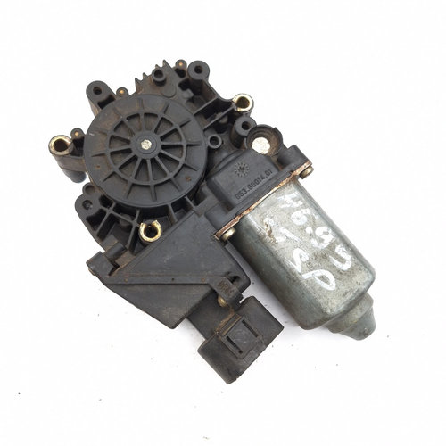 Motoras Macara Stanga,spate Audi A6 (4B, C5) 1997 - 2005 0536001401, 101144114, 05071975