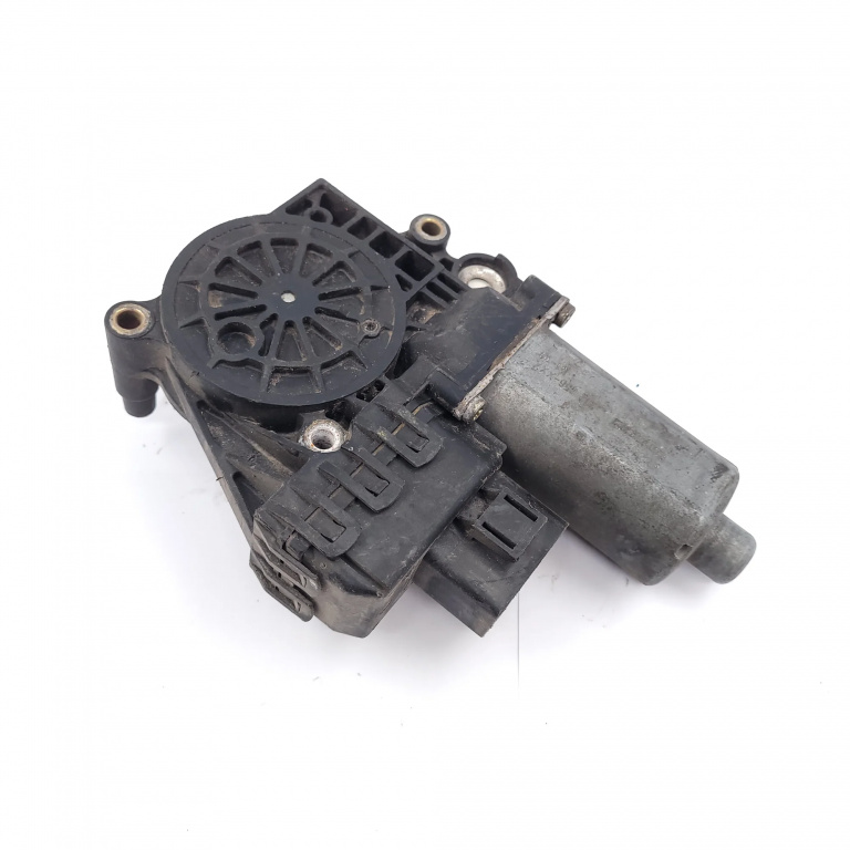 Motoras Macara Stanga,spate Audi A6 (4B, C5) 1997 - 2005 102856XXX, 0303002406