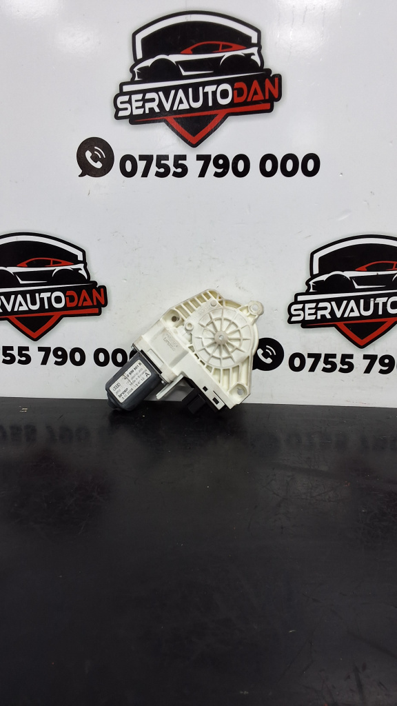 Motoras macara stanga spate Audi Q7 (2006-2010) [4L] 3.0 Motorina 2010, - / 4F0959801B