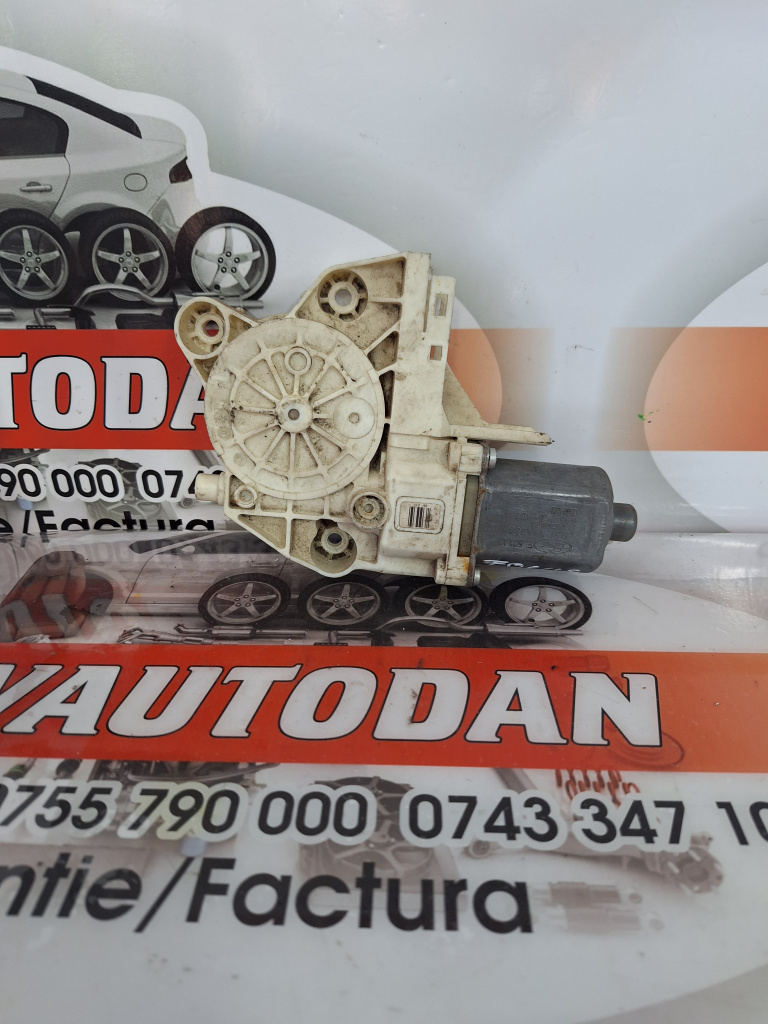 Motoras macara stanga spate Ford Focus 2 (2004-2010) [DA_] 1.8 Motorina 2009, 0130822217
